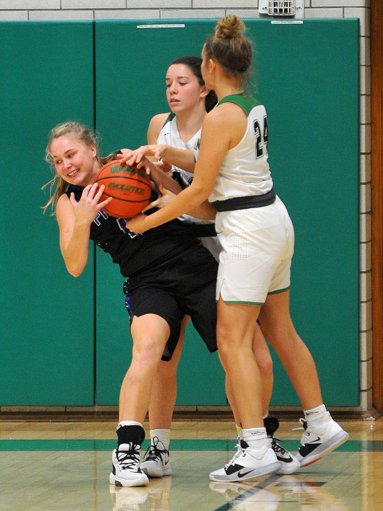 Alleman girls basketball Thanksgiving tournament